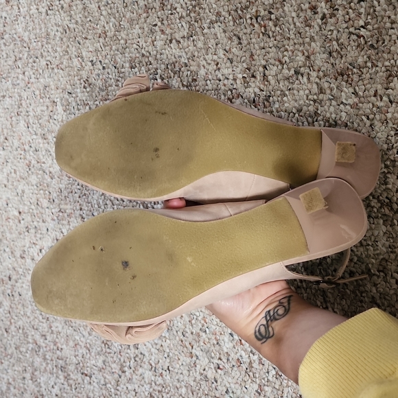 Laura Ashley size 9 sling back heel. - Picture 3 of 6